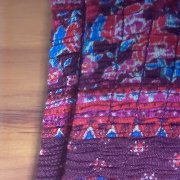 Ladies boho pattern crinkle material wide leg pull on pants w/ drawstring detail - Picture 6 of 8